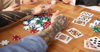 Shark poker